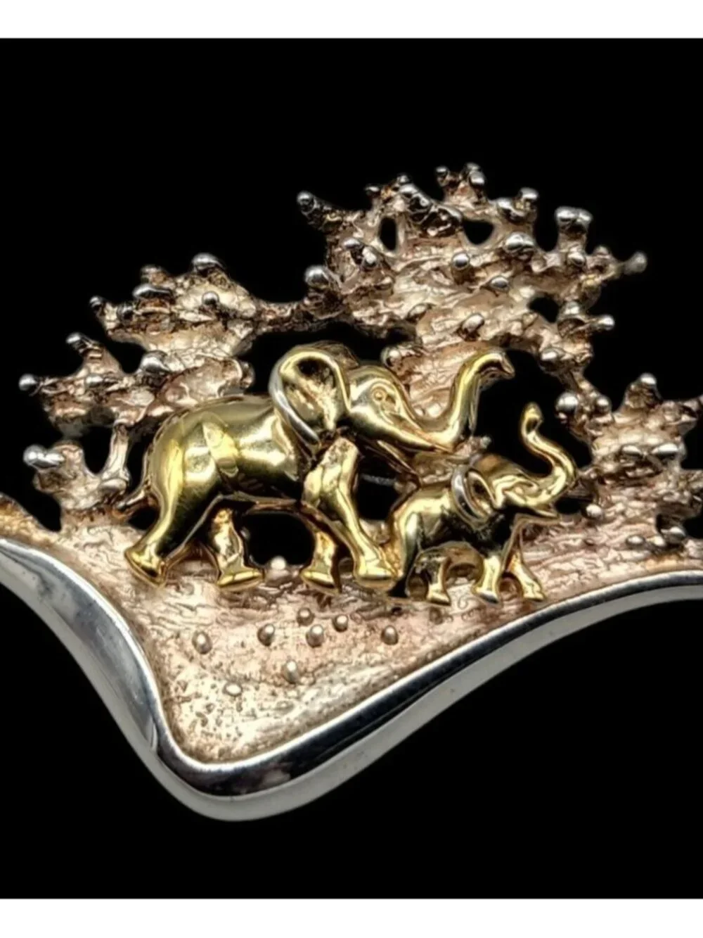 FB Sterling Silver w/10k Elephants Brooch Marching Through Detailed Scene